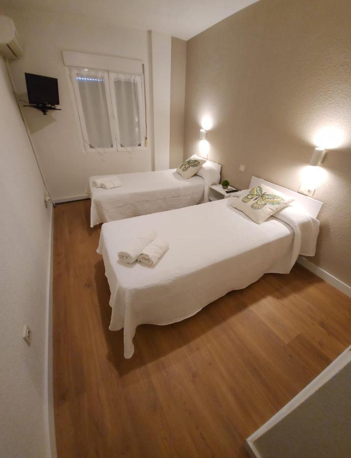 Hostal Casa Fran La Pueblanueva المظهر الخارجي الصورة