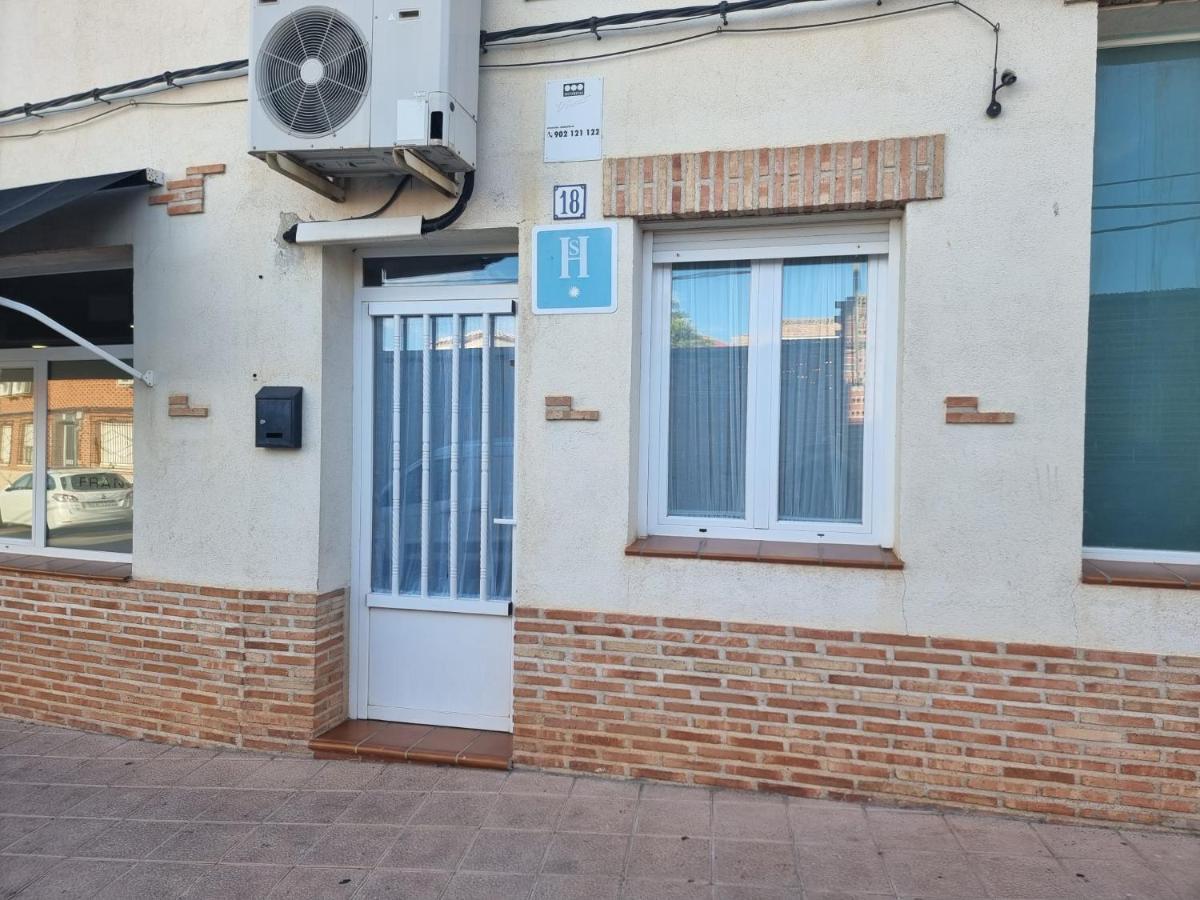 Hostal Casa Fran La Pueblanueva المظهر الخارجي الصورة