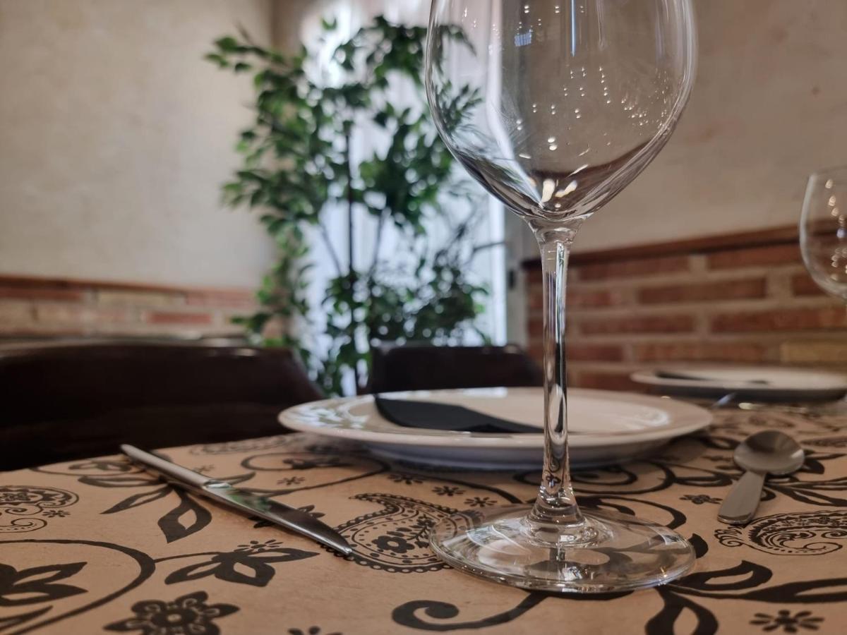 Hostal Casa Fran La Pueblanueva المظهر الخارجي الصورة
